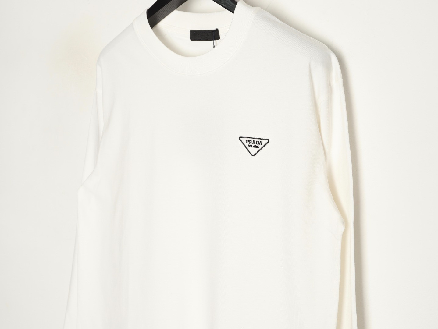 Pra*a long-sleeved t-shirt
