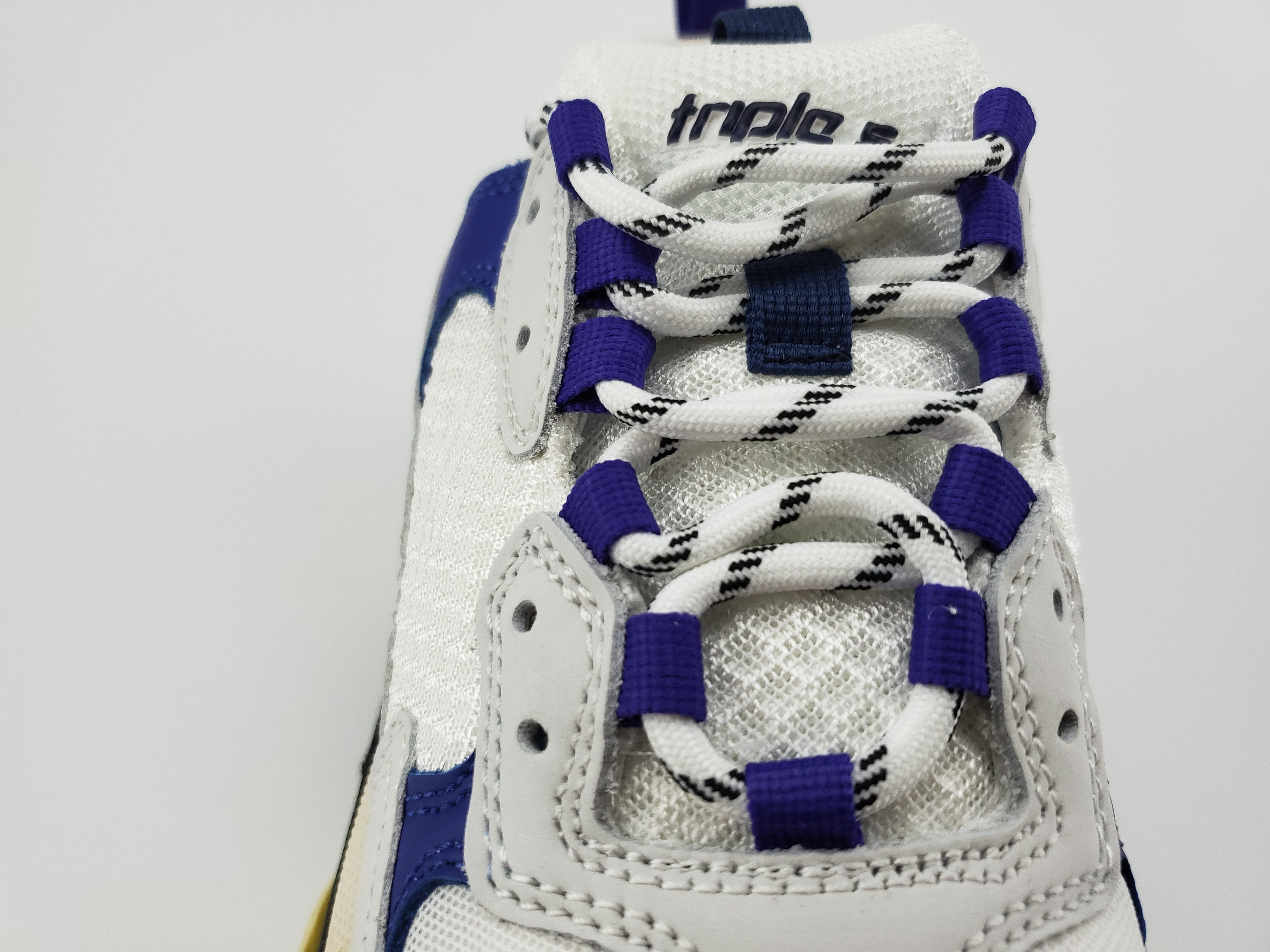 Balenciga Triple S Blanc/Bleu-Violet