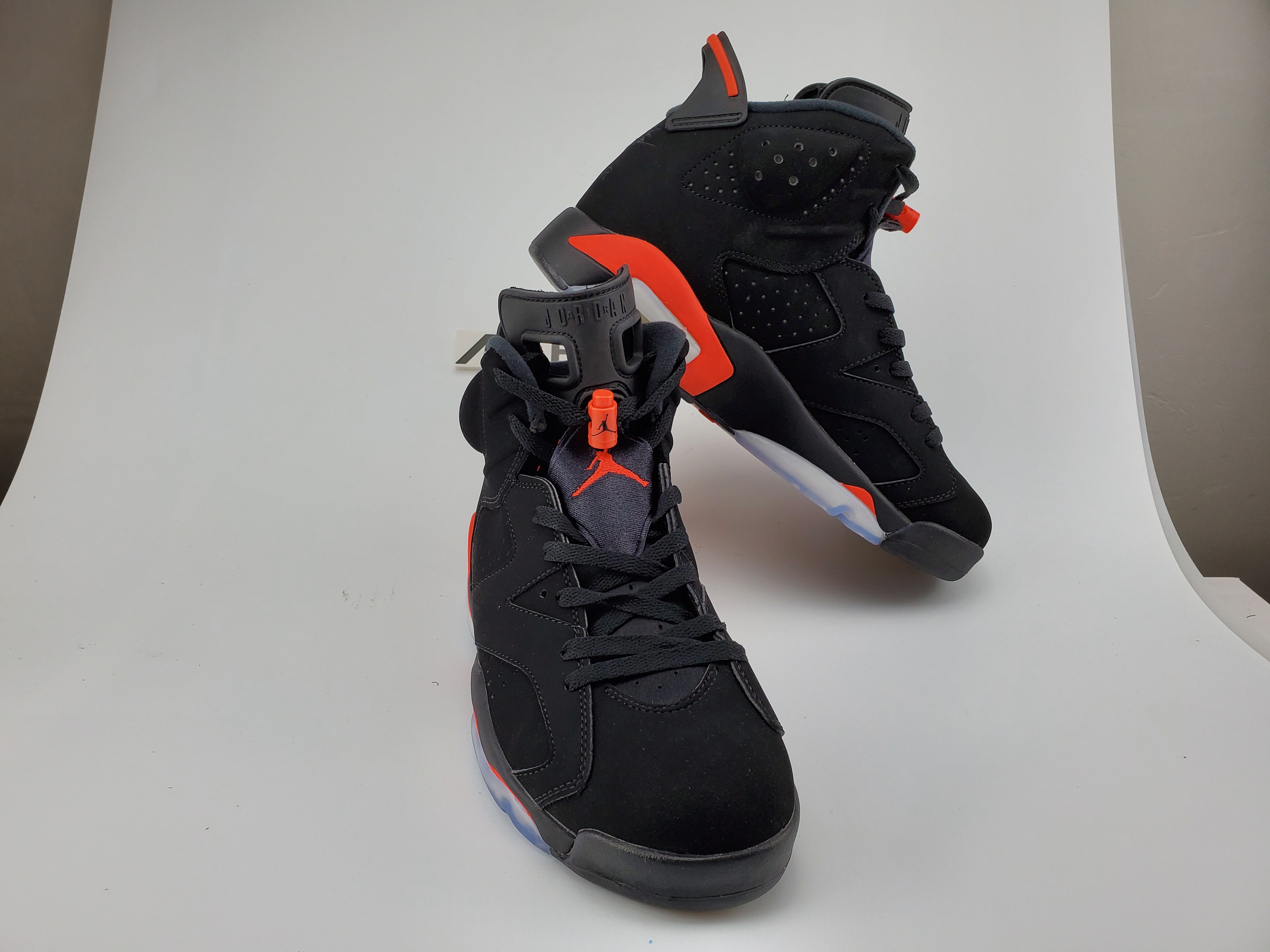 Jordan 6 Retro Black Infrared (2019)