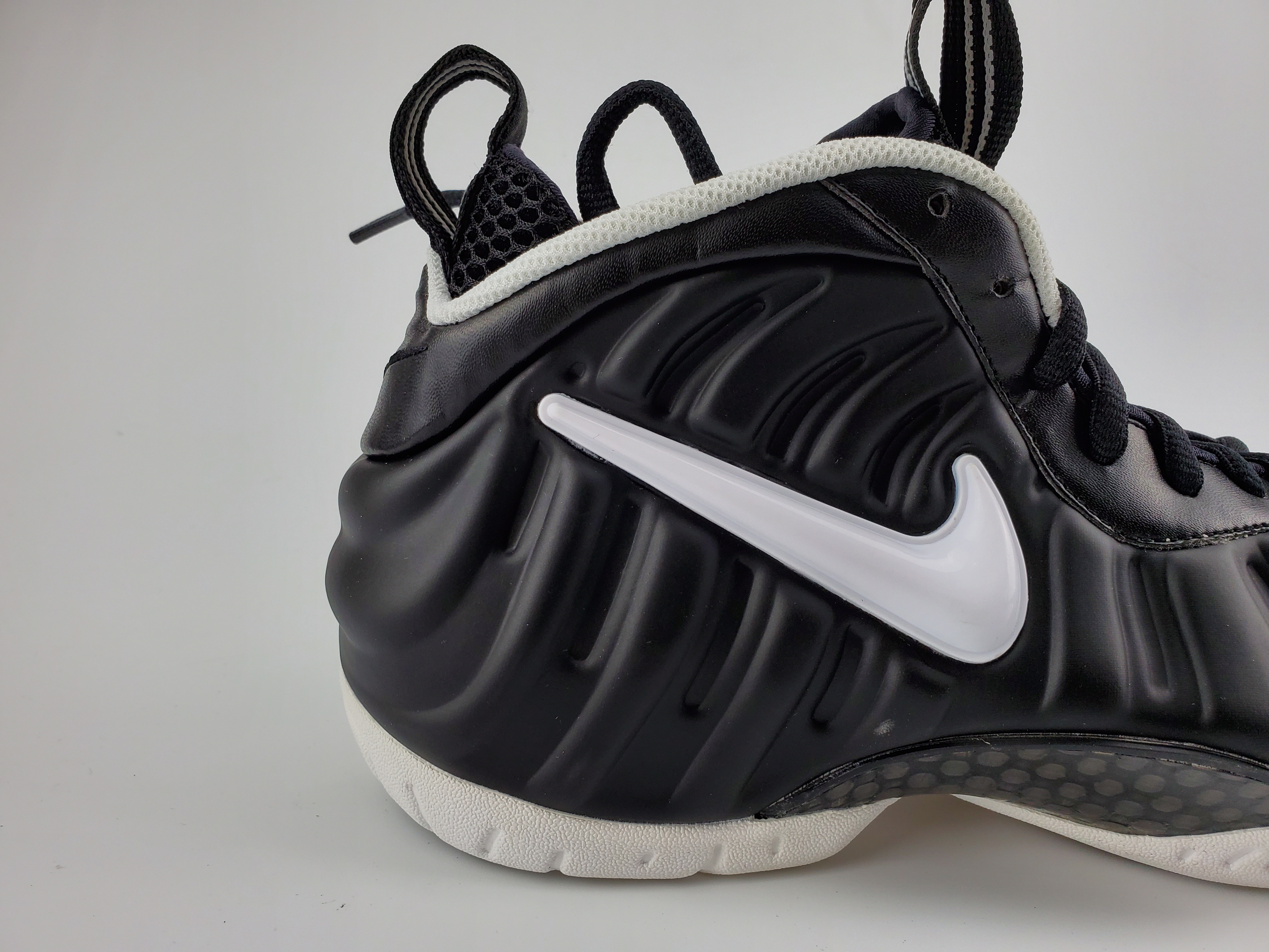 Air Foamposite Pro Dr. Doom (2016)