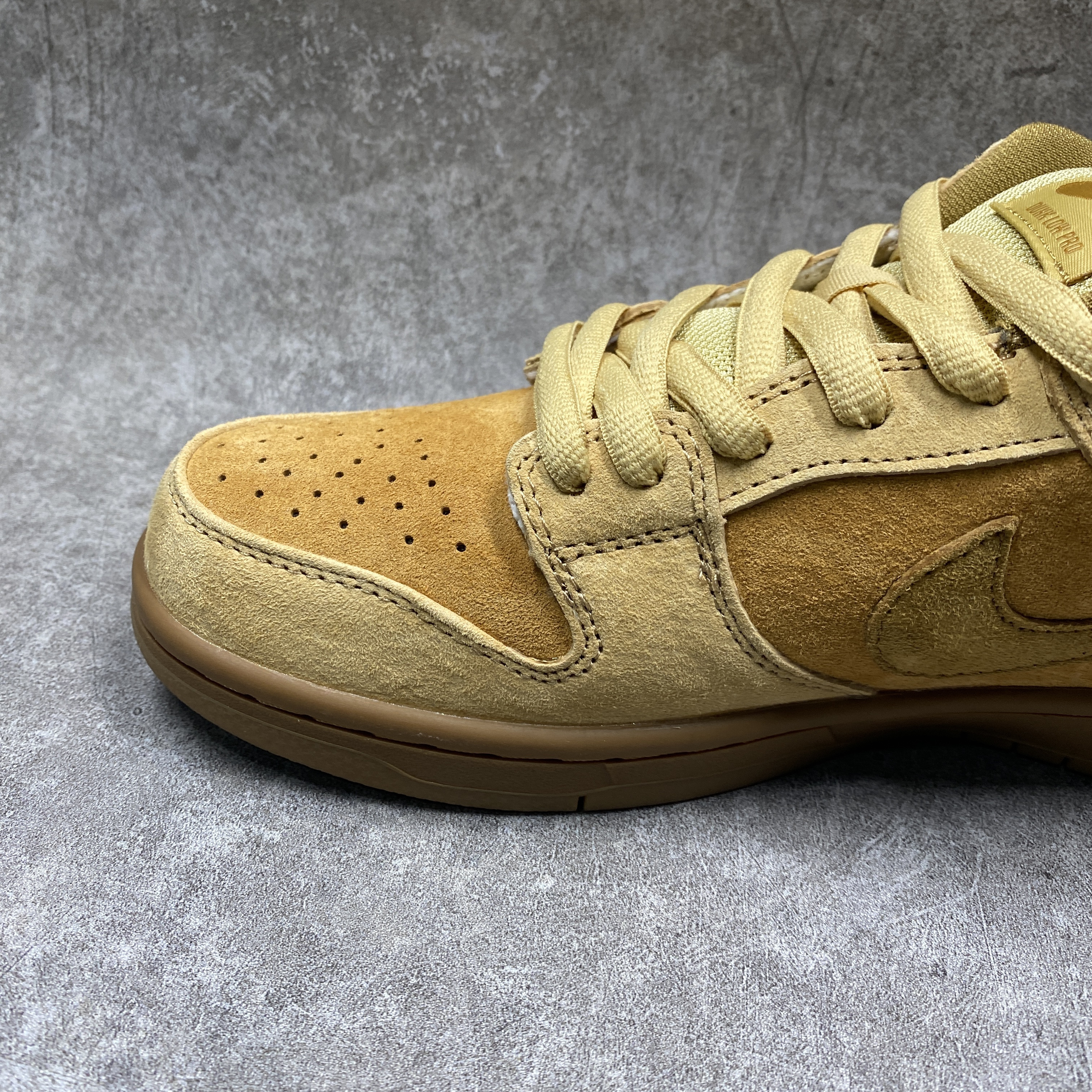 Nike SB Dunk Low Reese Forbes Wheat