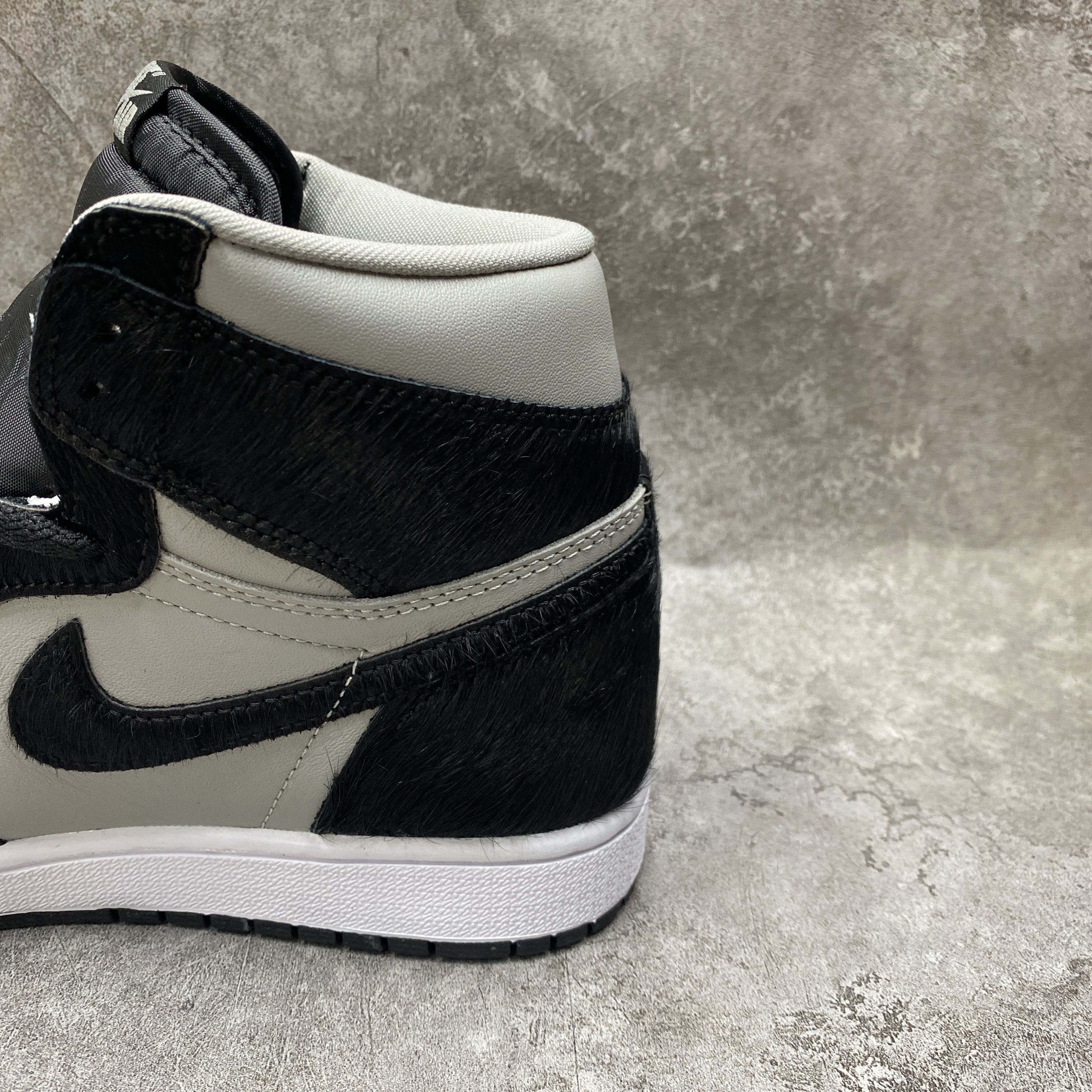 Airi Jordan 1 Retro High OG Twist 2.0
