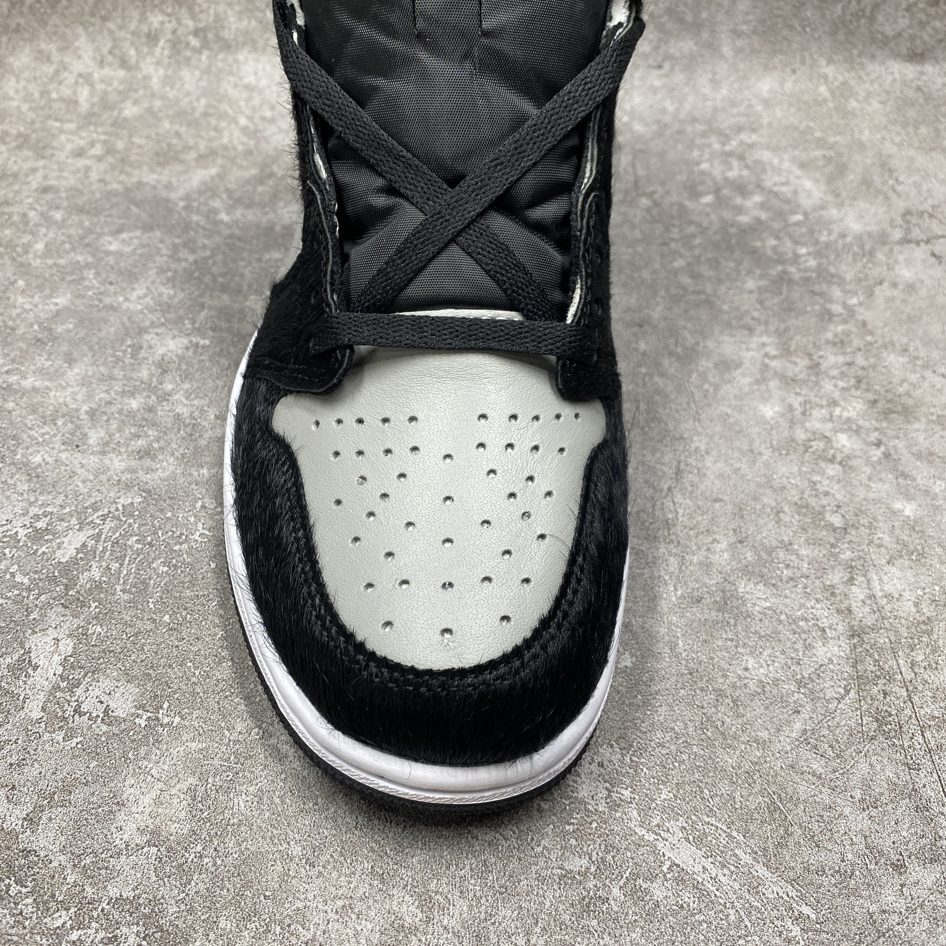 Airi Jordan 1 Retro High OG Twist 2.0