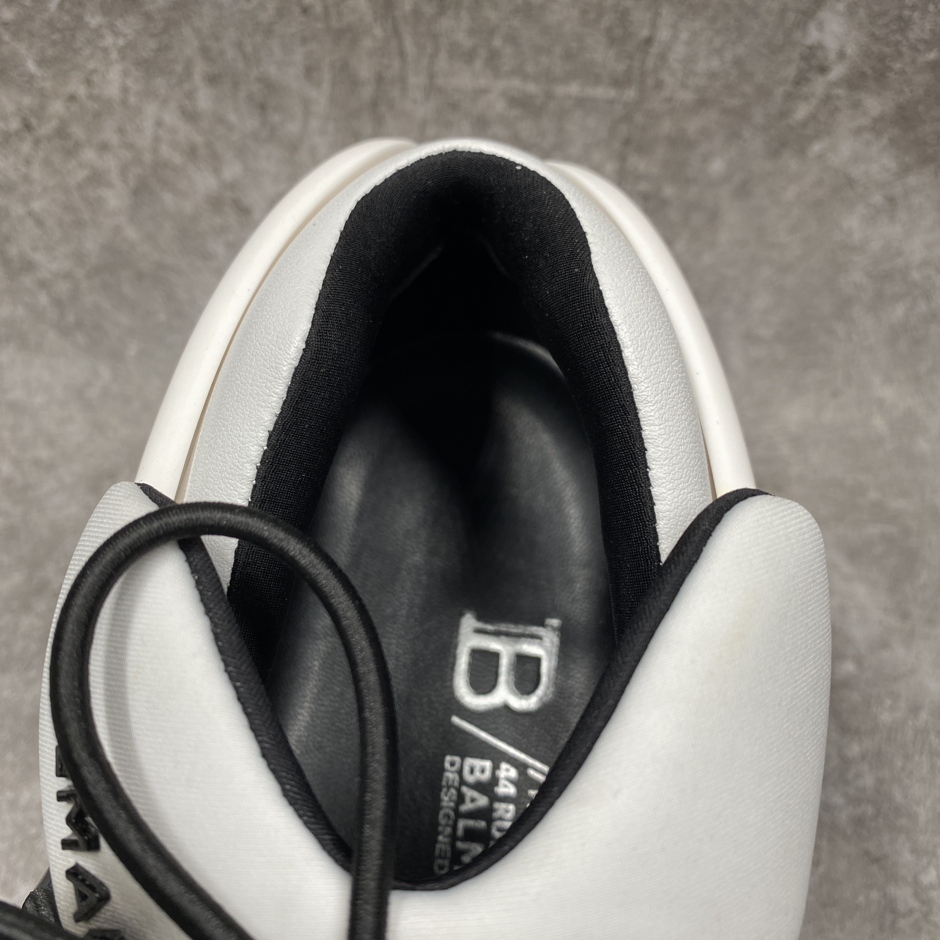 Balmain Unicorn Low White Black Gradient
