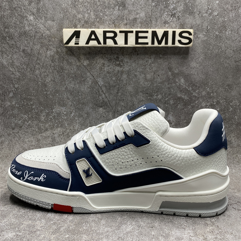 LV Trainer Blue