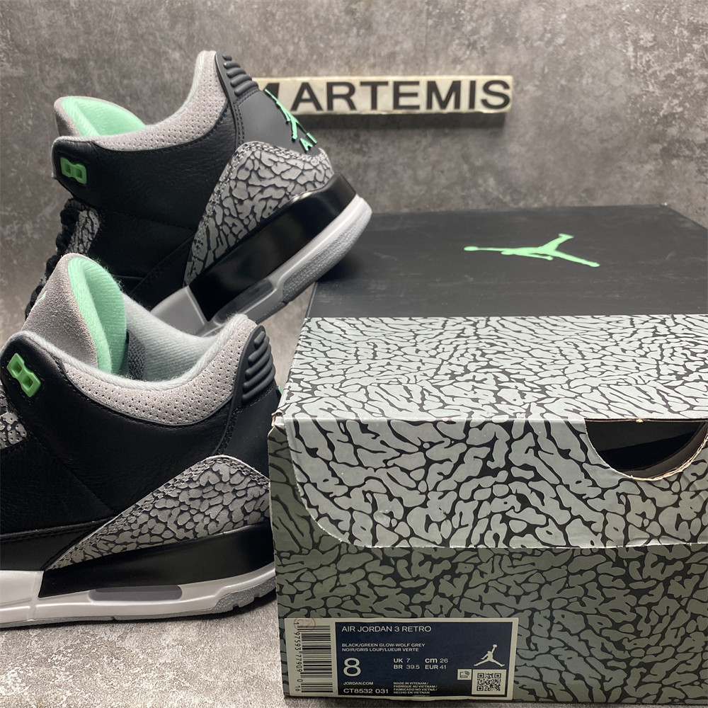 AIR JORDAN 3 RETRO 