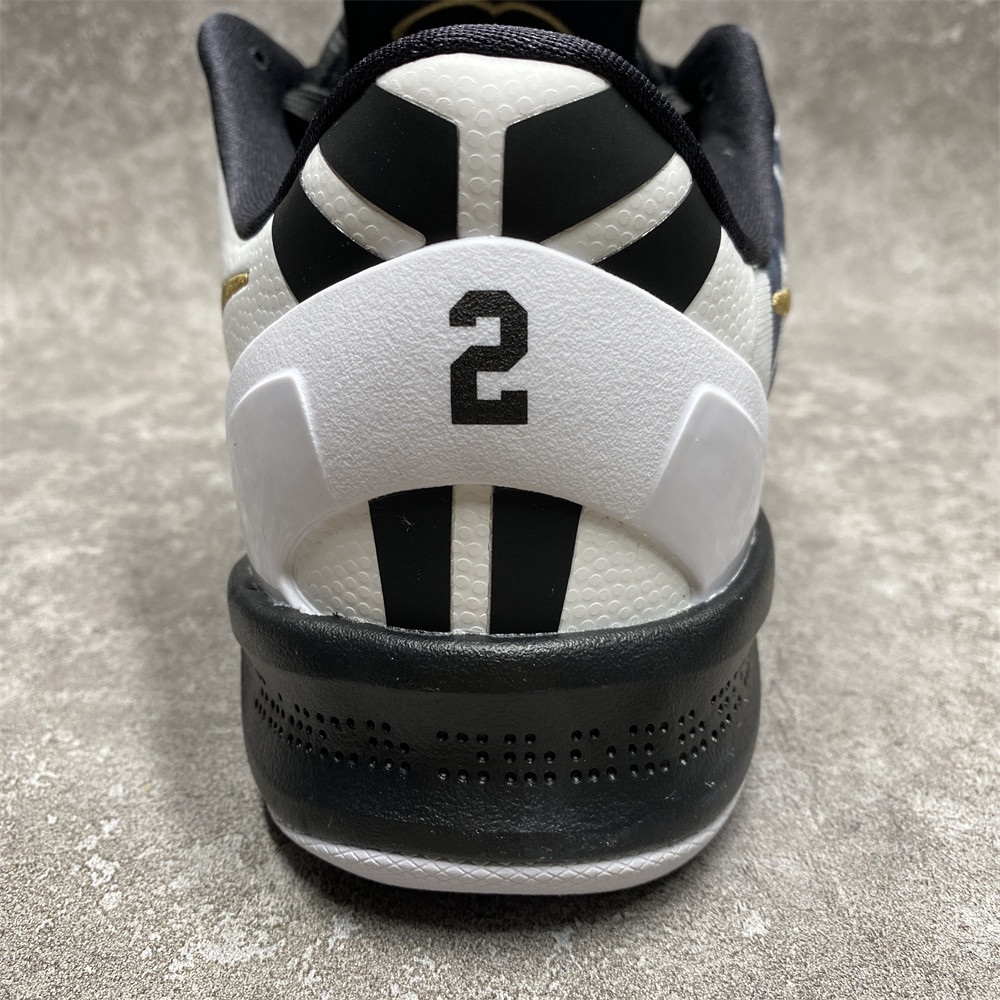 KOBE 8 PROTRO