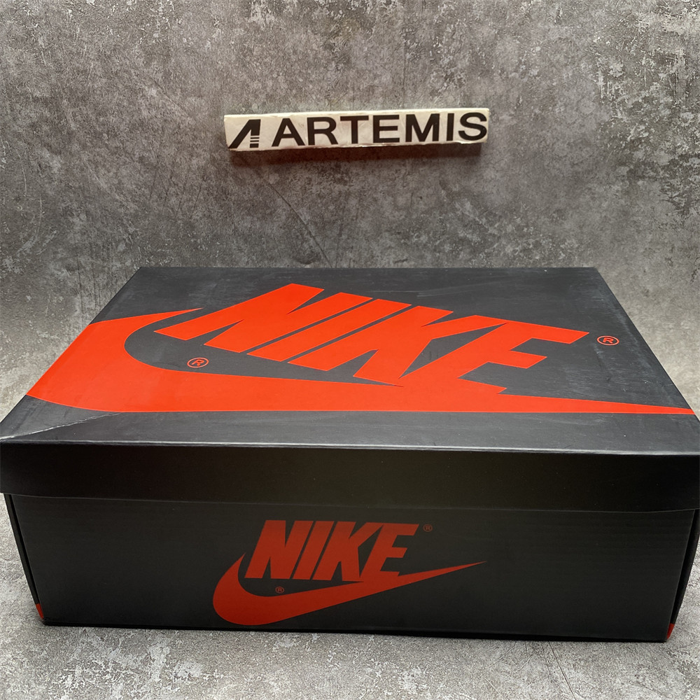 UA Jordan 1 Retro High