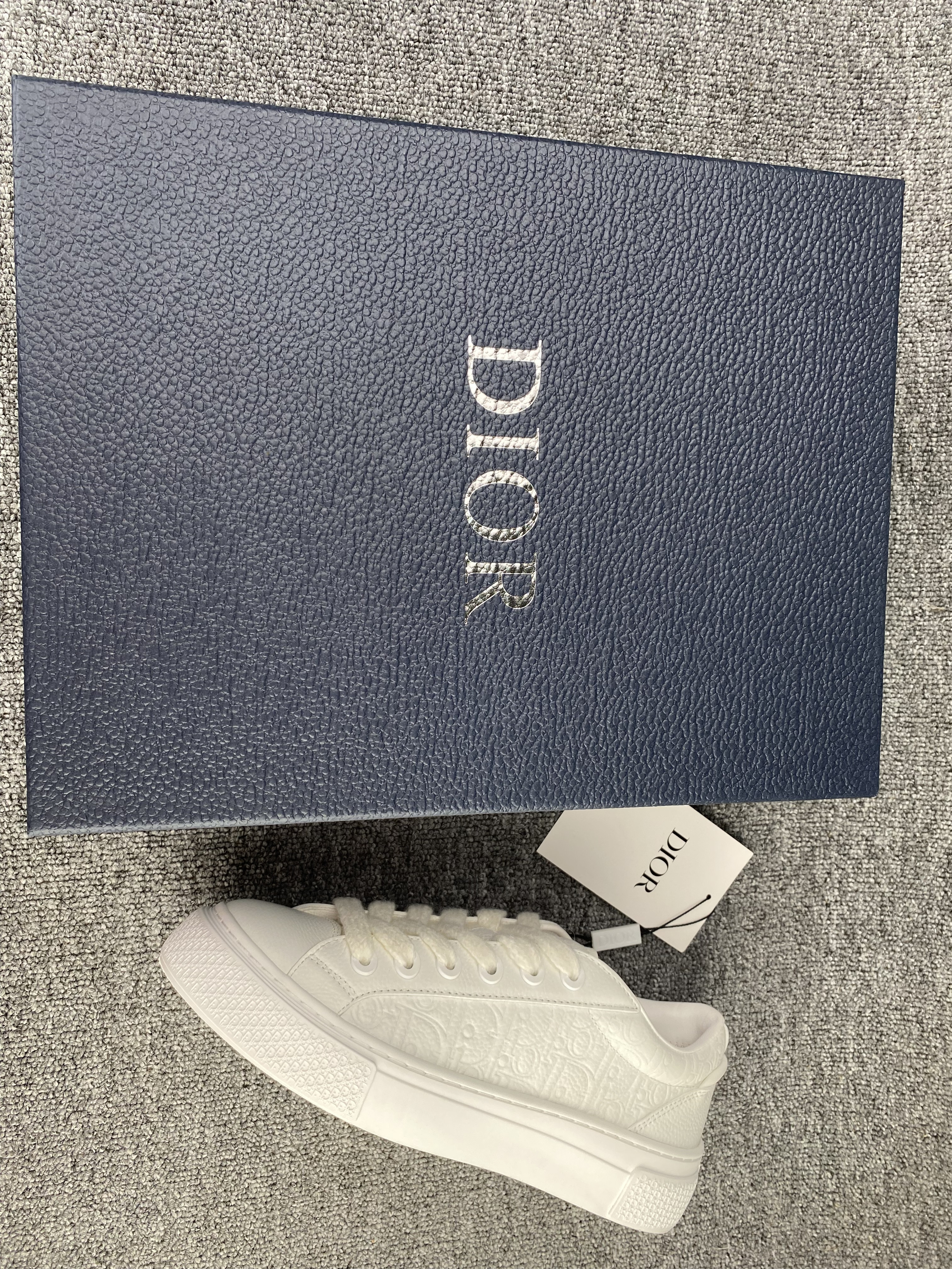 ua D*or b33 sneaker