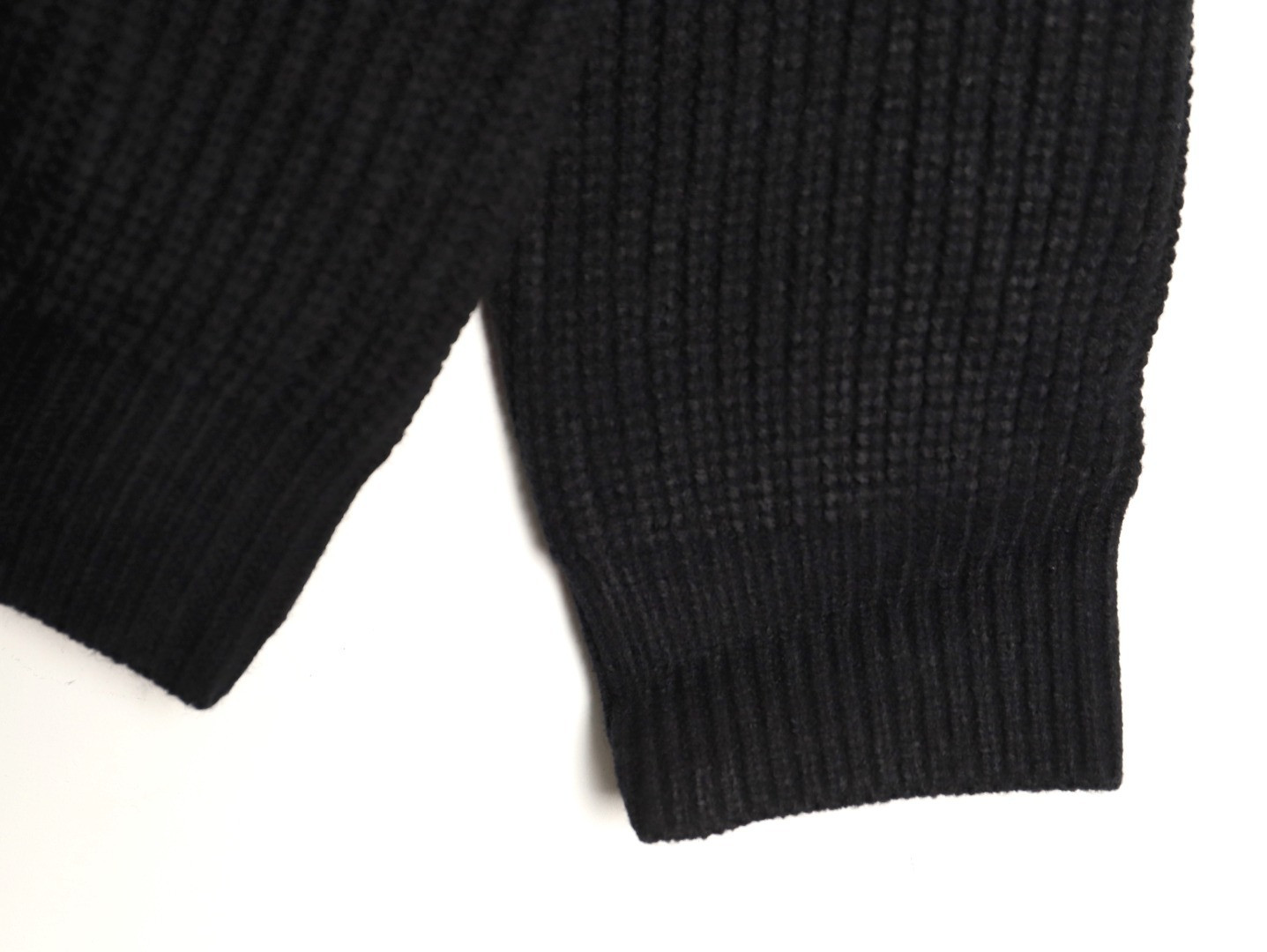 Ce**e 21fw sweaters