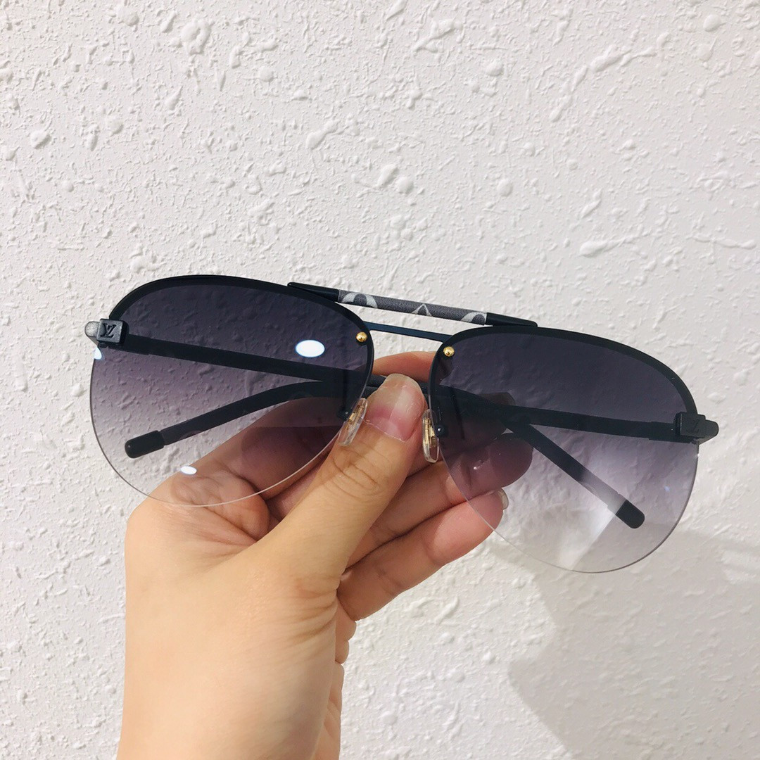 LV Glasses Z1109E