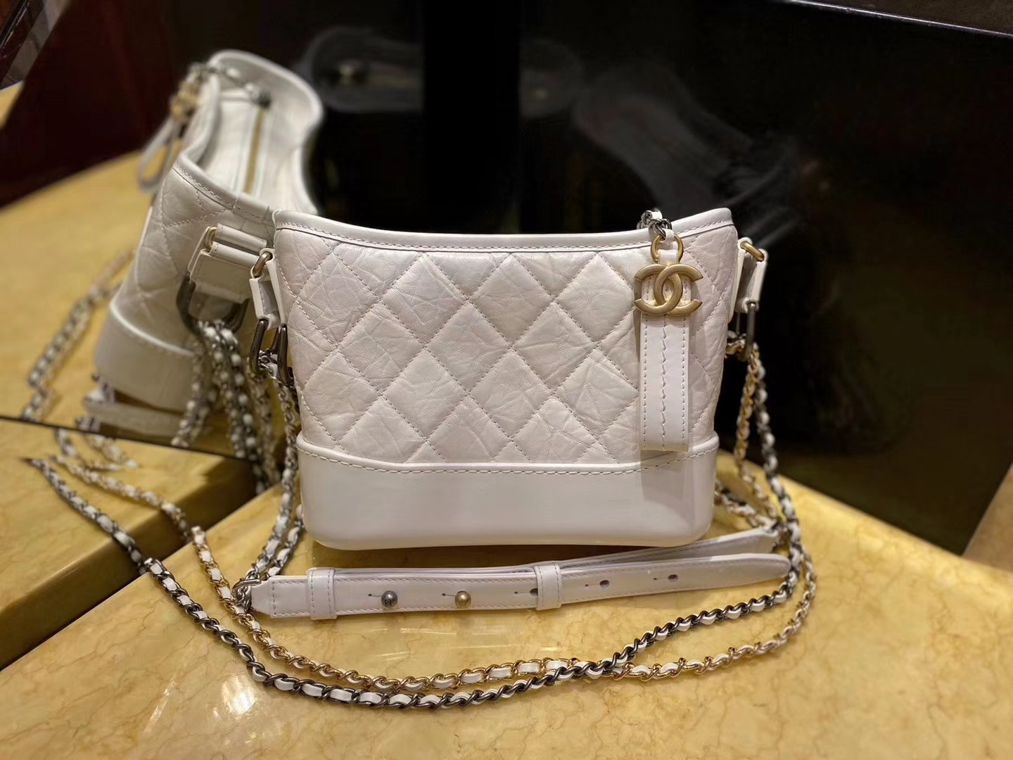 Ch*el gabrielle small size 20cm