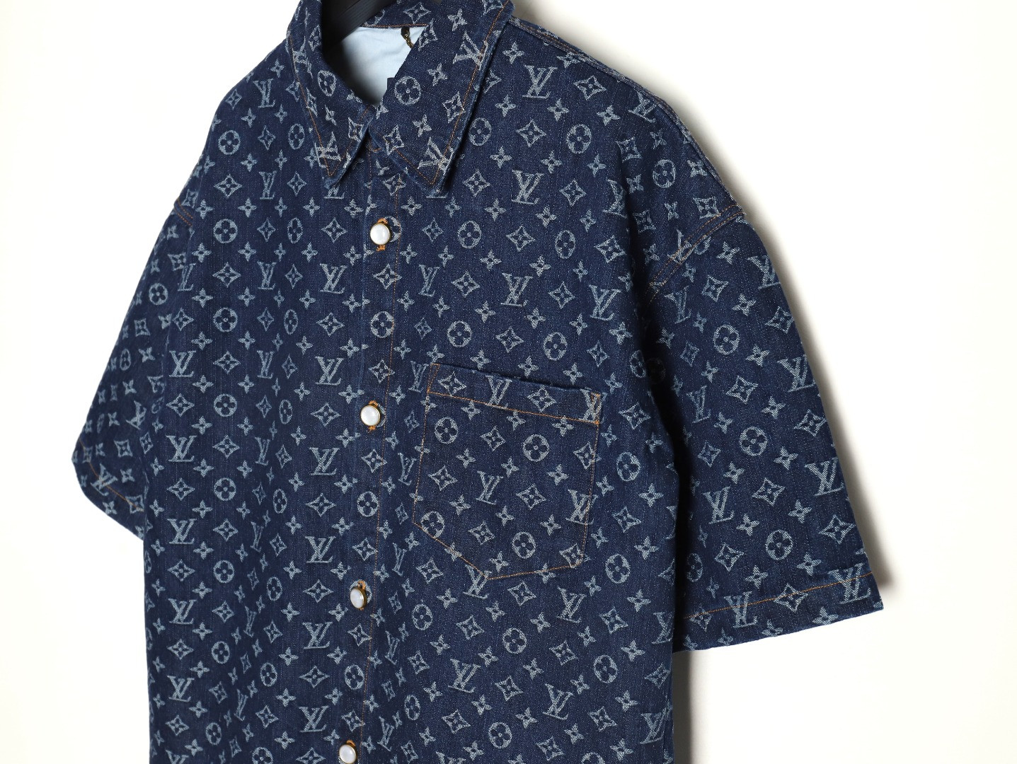 l0*is V*t0n lv 25ss short-sleeved shirts