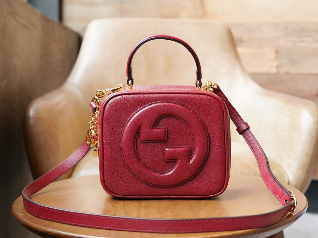 G*u*i blondie top handle bag