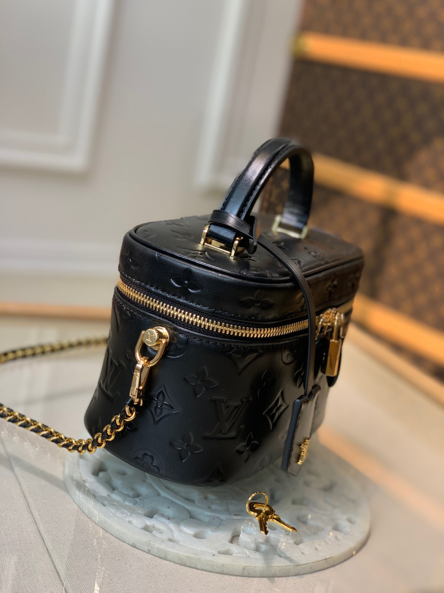 LV VANITY PM M57118