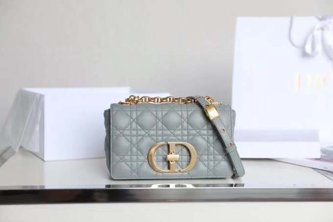small D*or caro bag