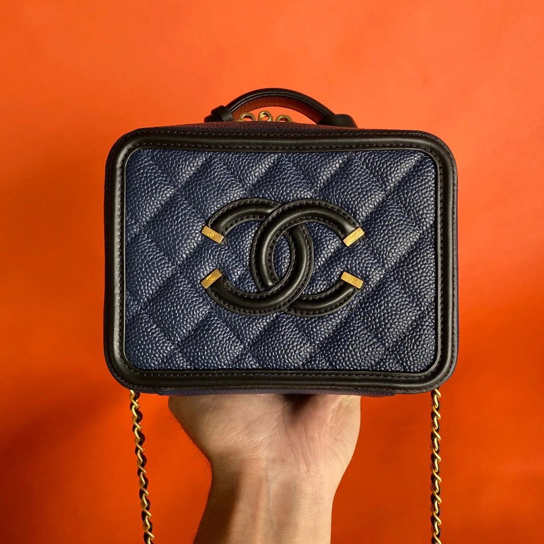 Ch*el vanity case 17x7x13cm