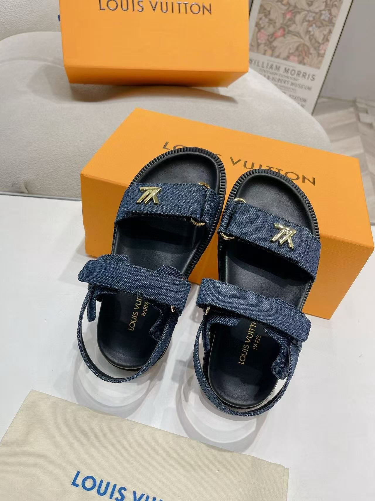 UA LV Sunset Flat Comfort Sandal