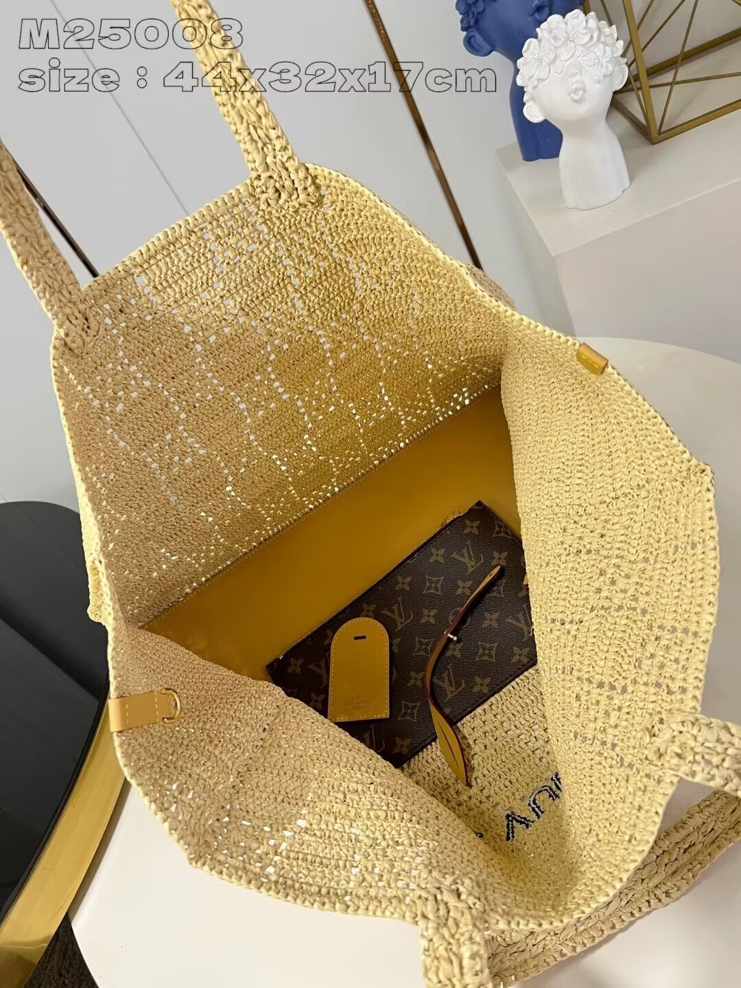 LV Summer Shopper Tote MM 44x32x17 cm