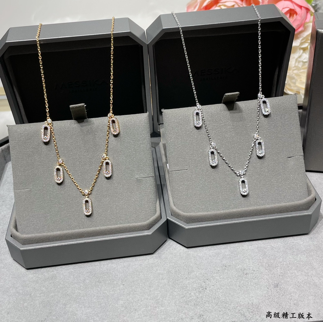 Mes1kaa five di*m*nd moving necklace