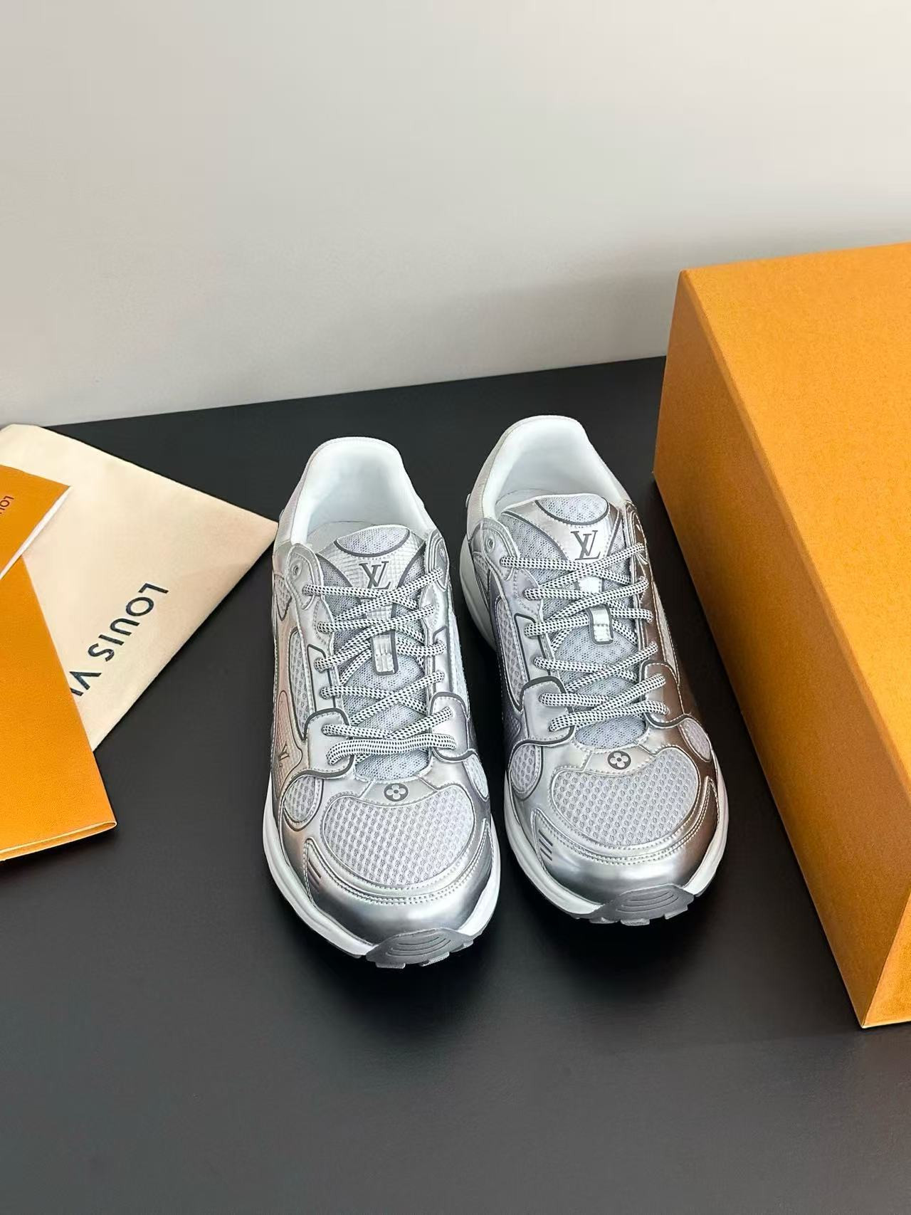 UA LV Olympia Sneaker