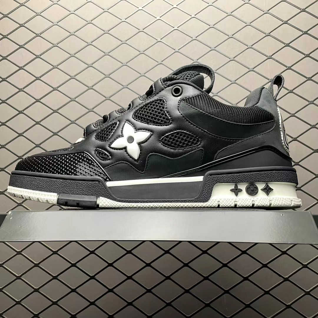 ua l0*is V*t0n lv skate sneaker black white