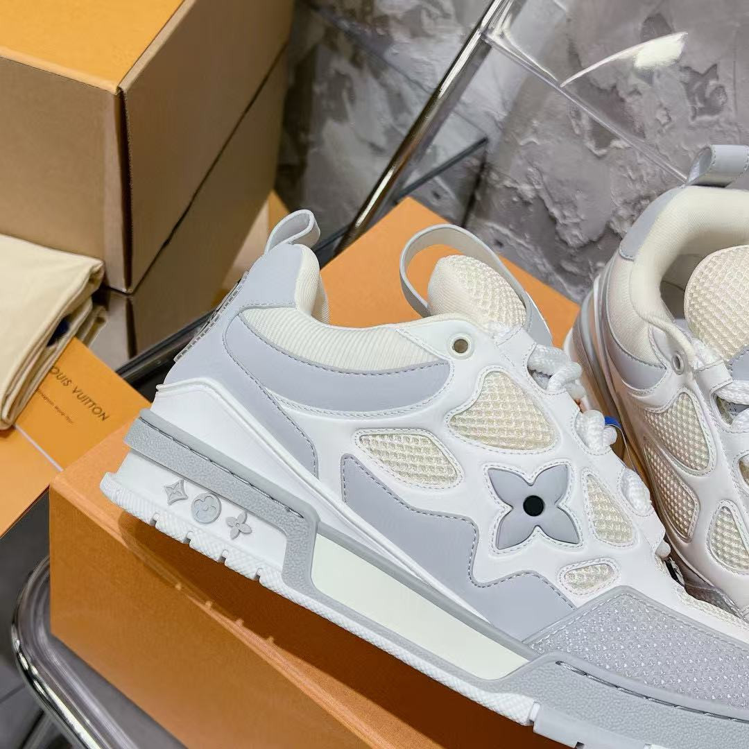 UA LV Trainer Sneaker