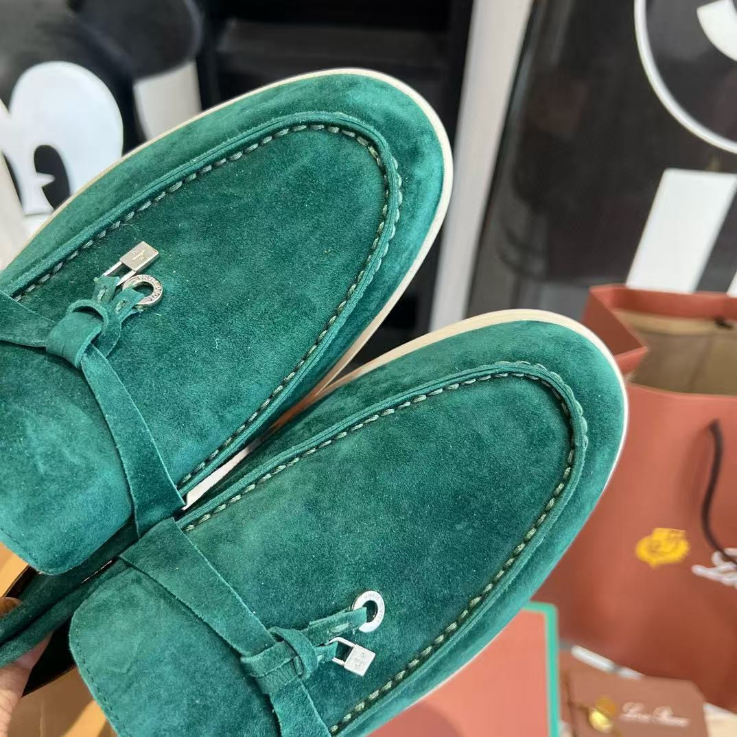 ua L**o p*ana summer charms walk loafers
