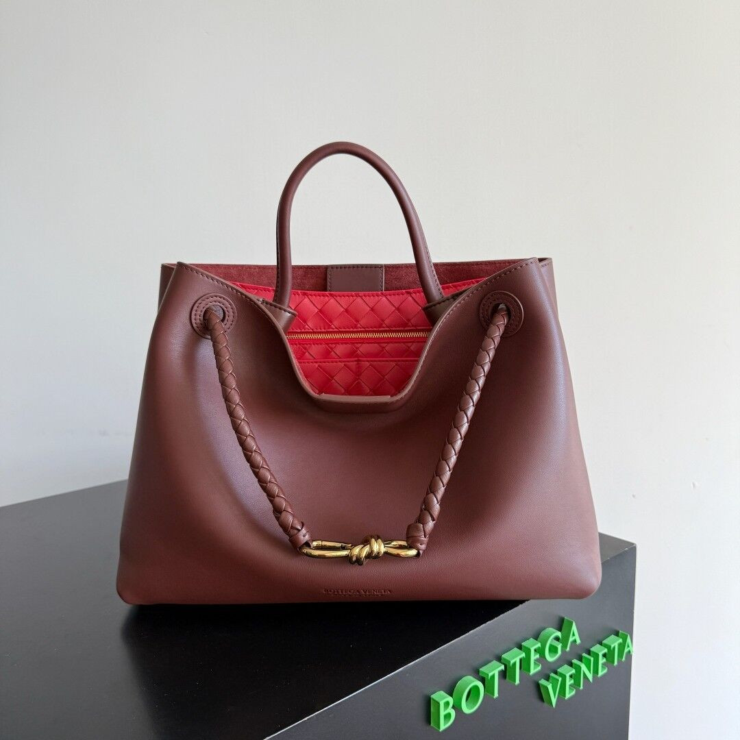 bo*te*ga Ve*ne*ta medium andiamo 32x25x11cm