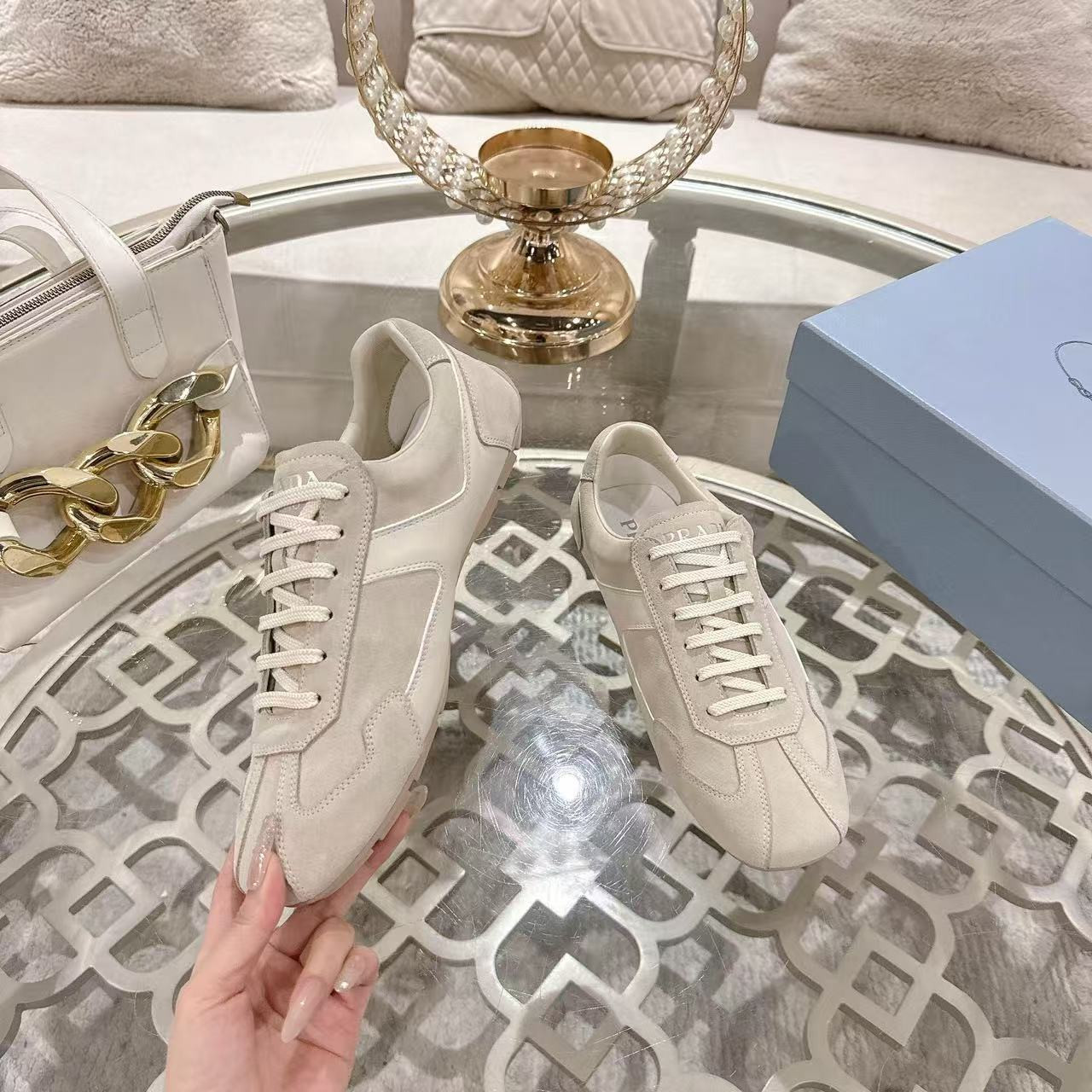ua Pra*a sneakers