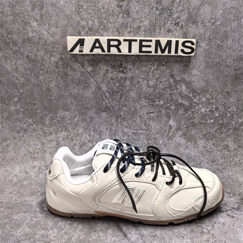 ua m1v m1v x new Ba1an*e 530 sl leather sneakers