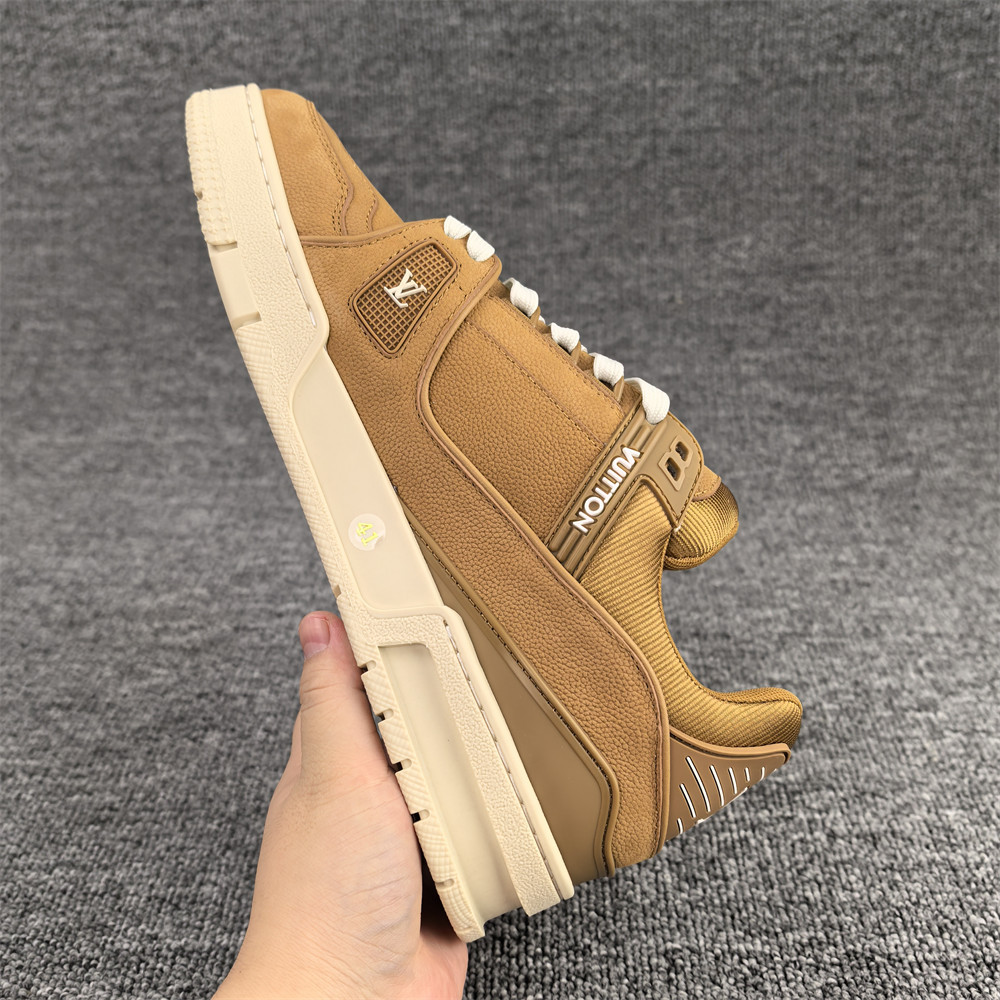 UA LV Trainer Sneaker