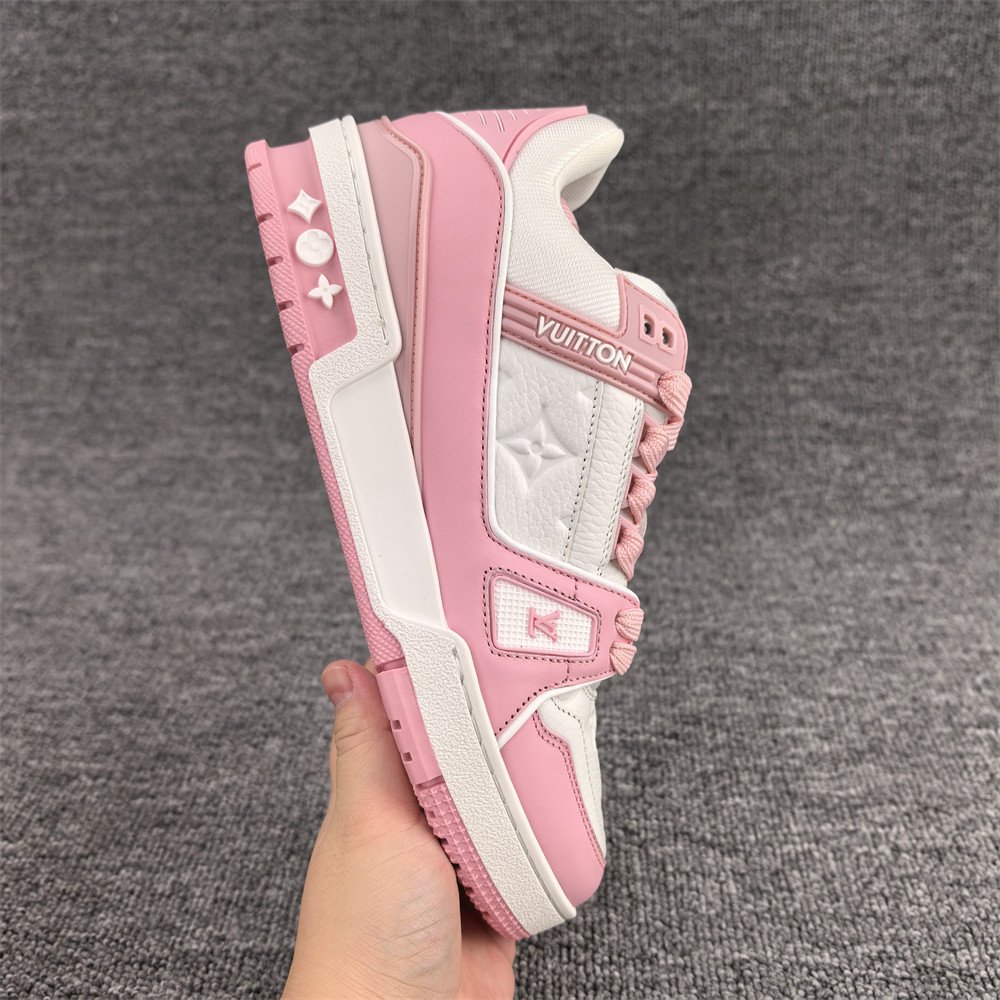 UA LV Trainer Sneaker