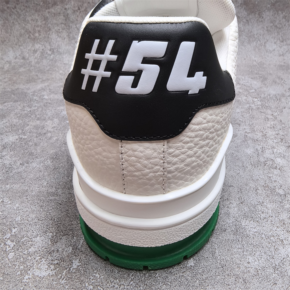UA LV Trainer Sneaker