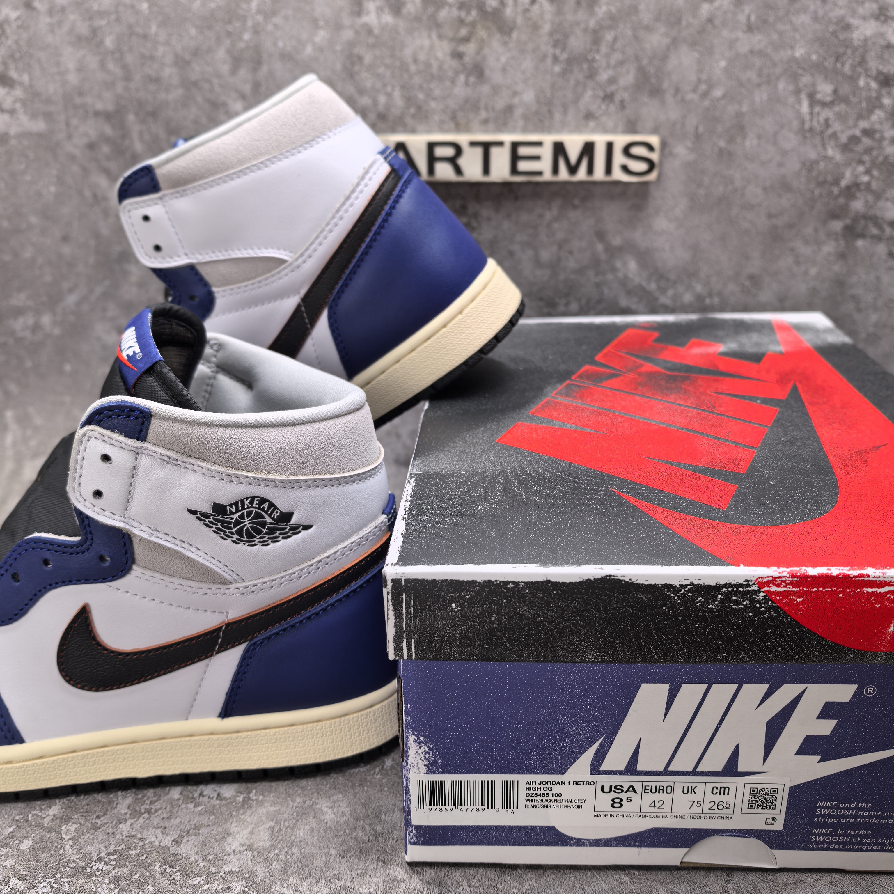 UA Jordan 1 Retro High OG