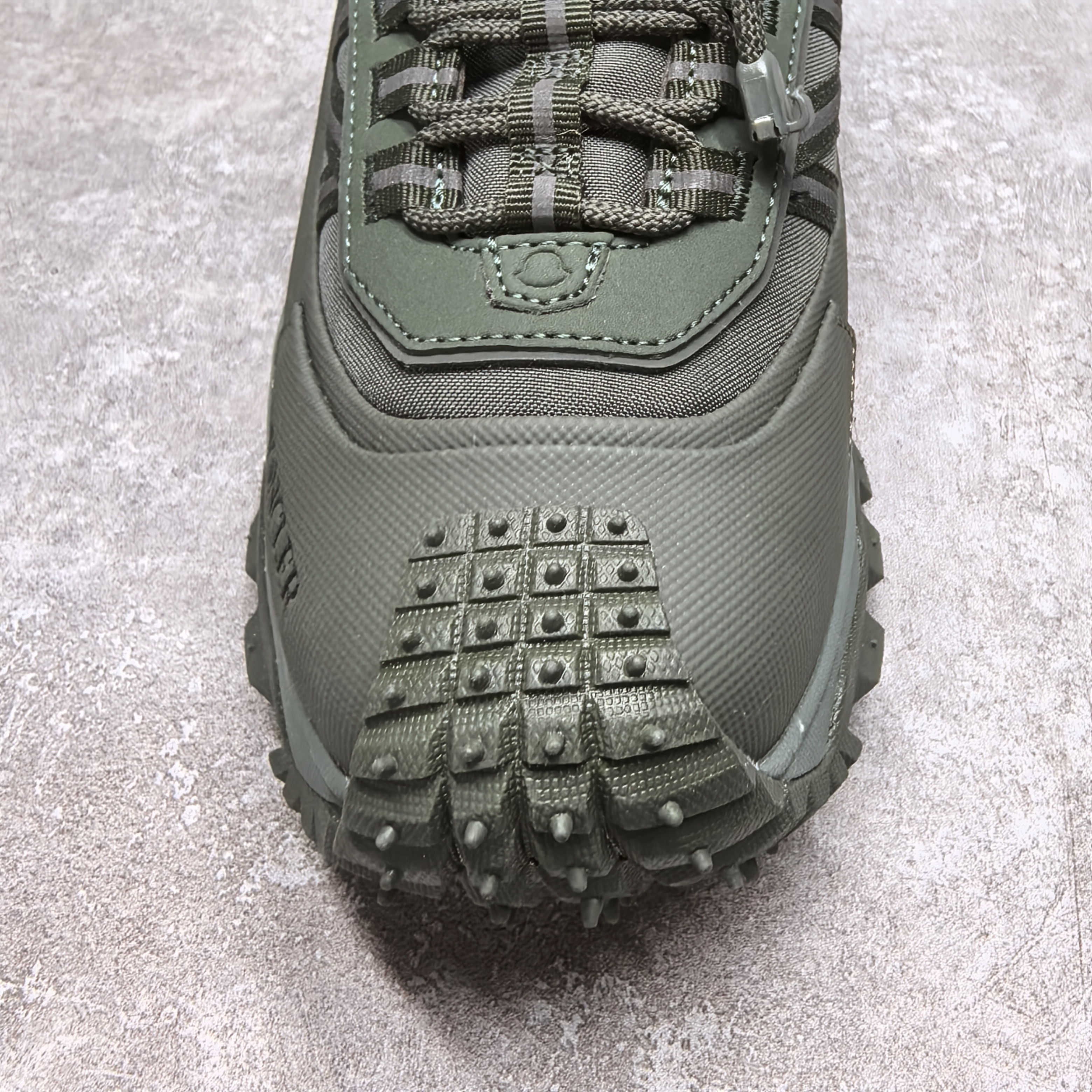 ua M0nc1er trailgrip