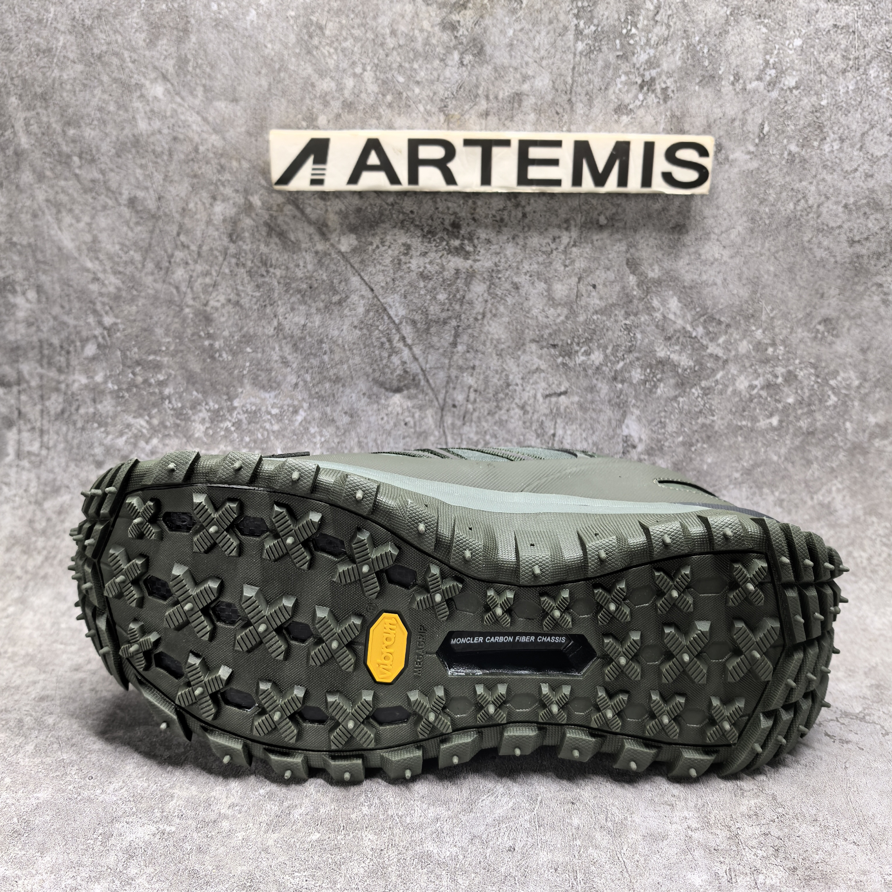 ua M0nc1er trailgrip
