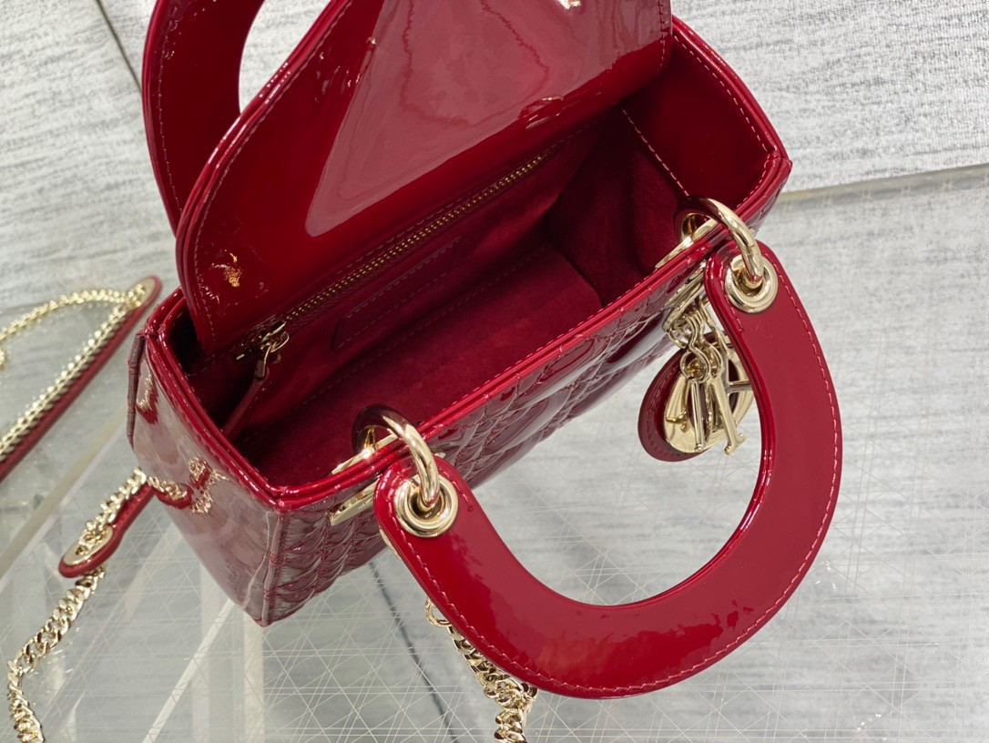 mini lady D*or bag cherry red patent cannage calfskin 6.5 x 6 x 3 inches