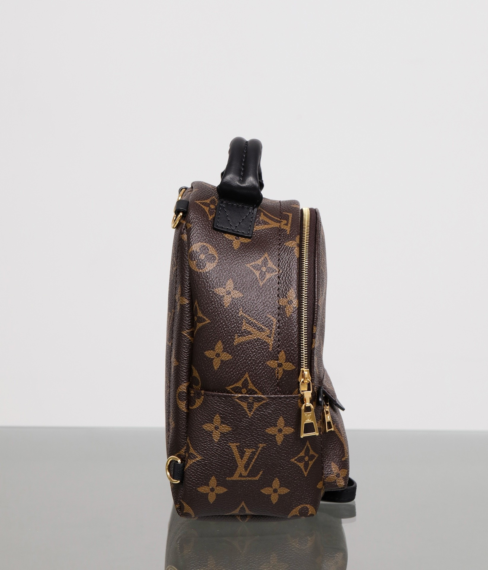 LV PALM SPRINGS MINI BACKPACK Monogram M44873 22*17*10CM