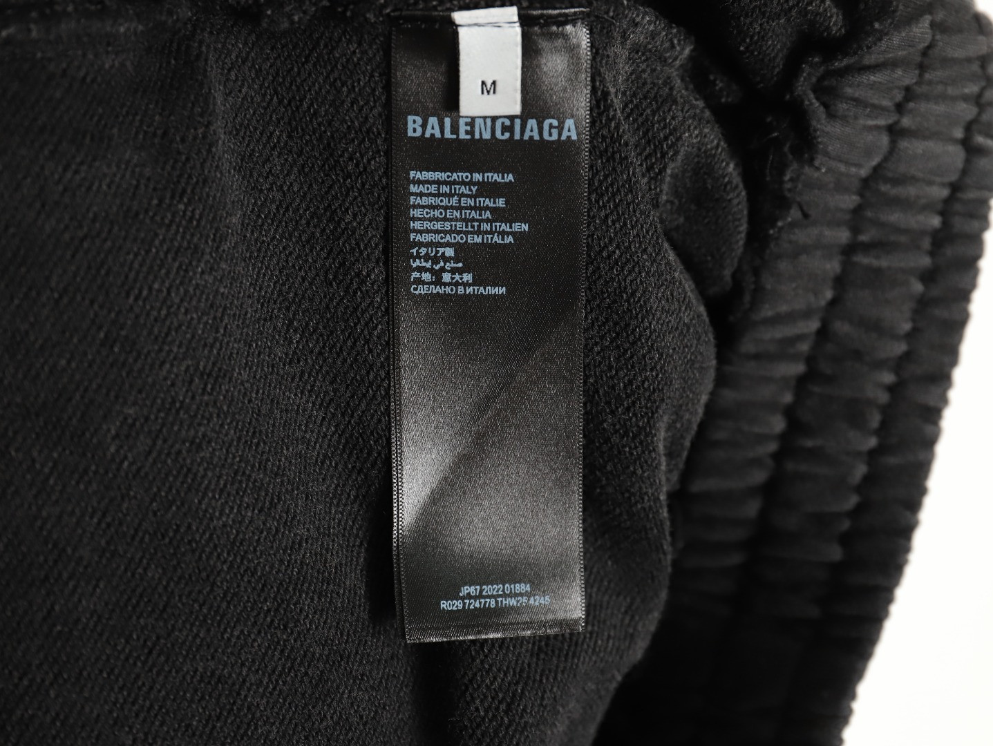 Ba*len*cia*ga shorts