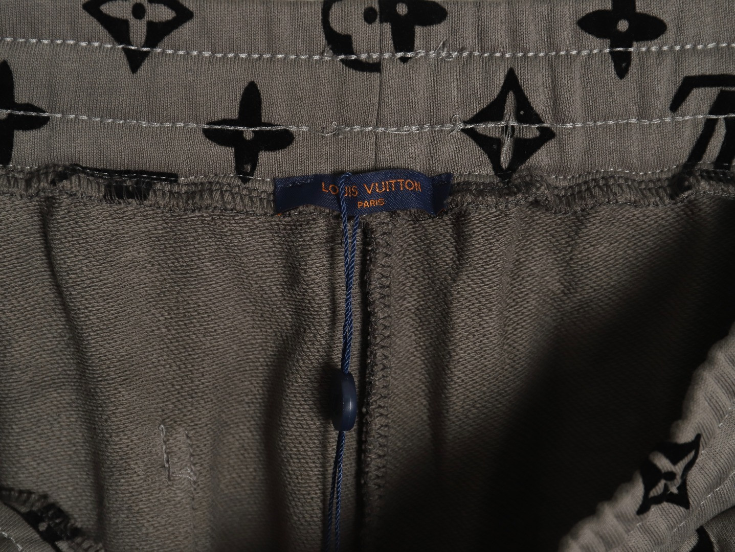l0*is V*t0n lv 24fw pants