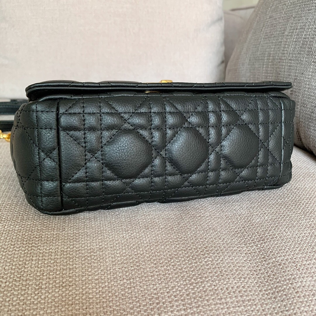 small D*or caro bag