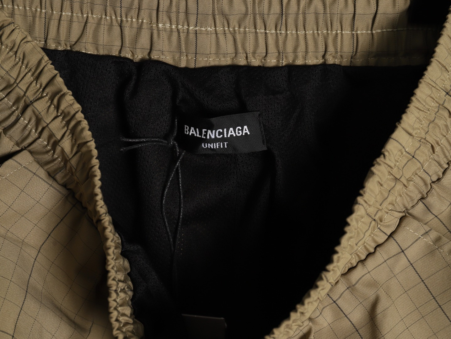 Ba*len*cia*ga shorts