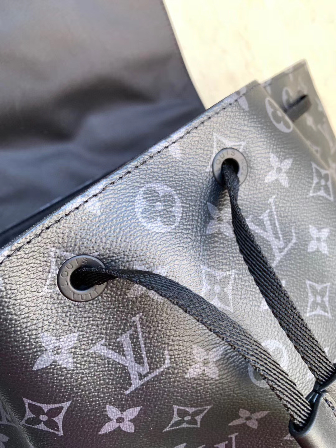 LV BACKPACK TRIO M45538