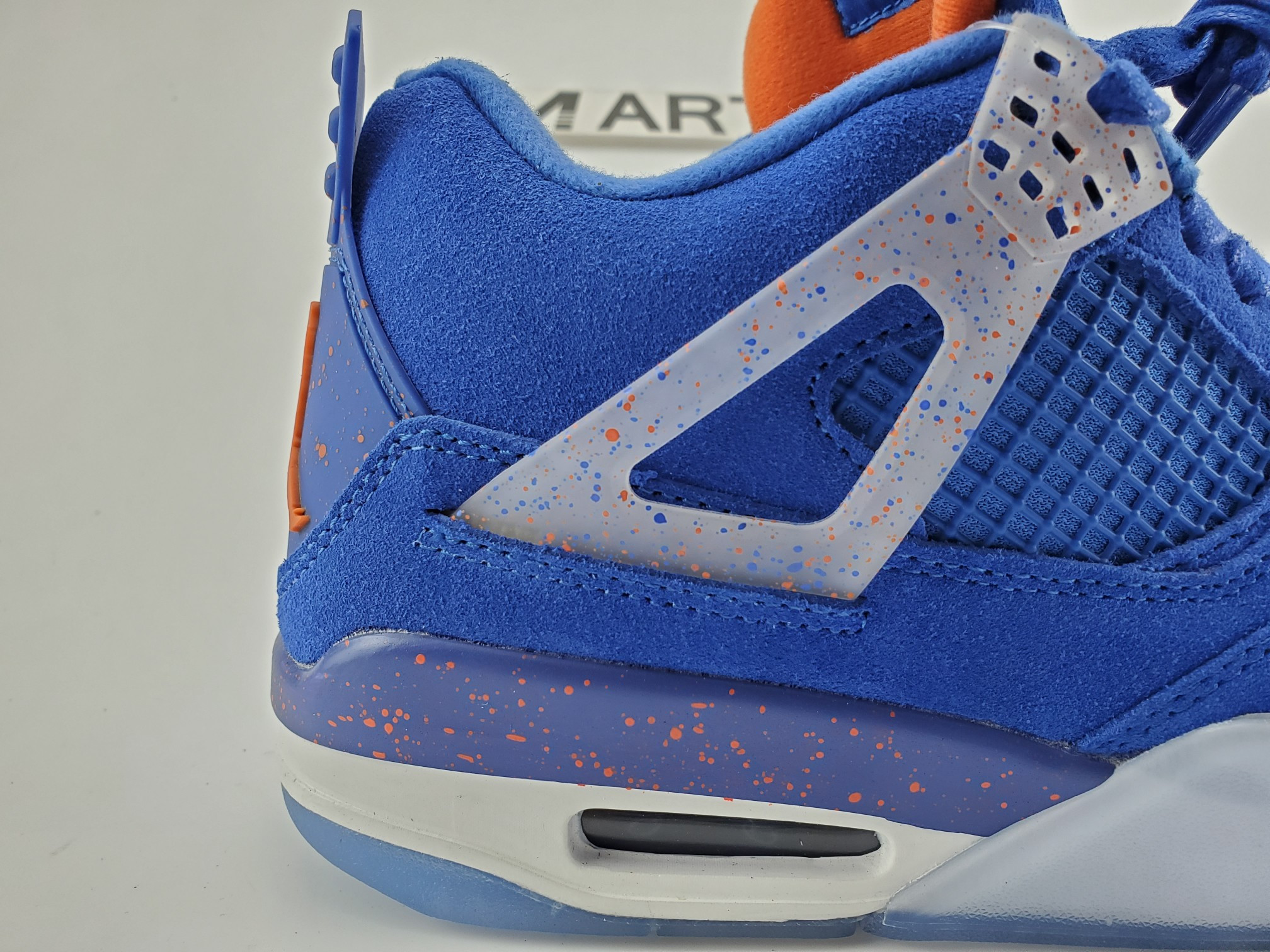 Air Jordan 4