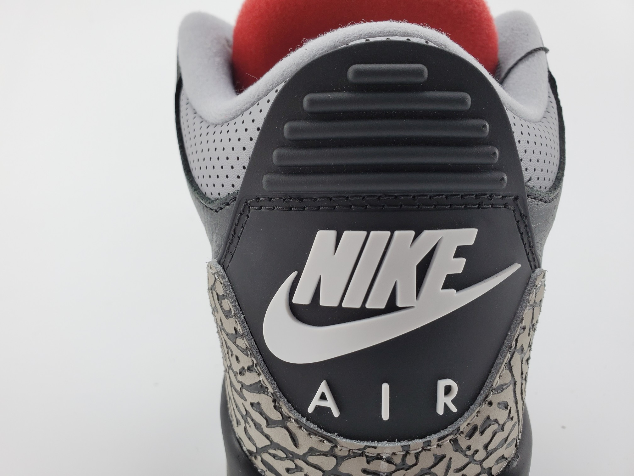 Air Jordan 3 Retro Black Cement (2018)