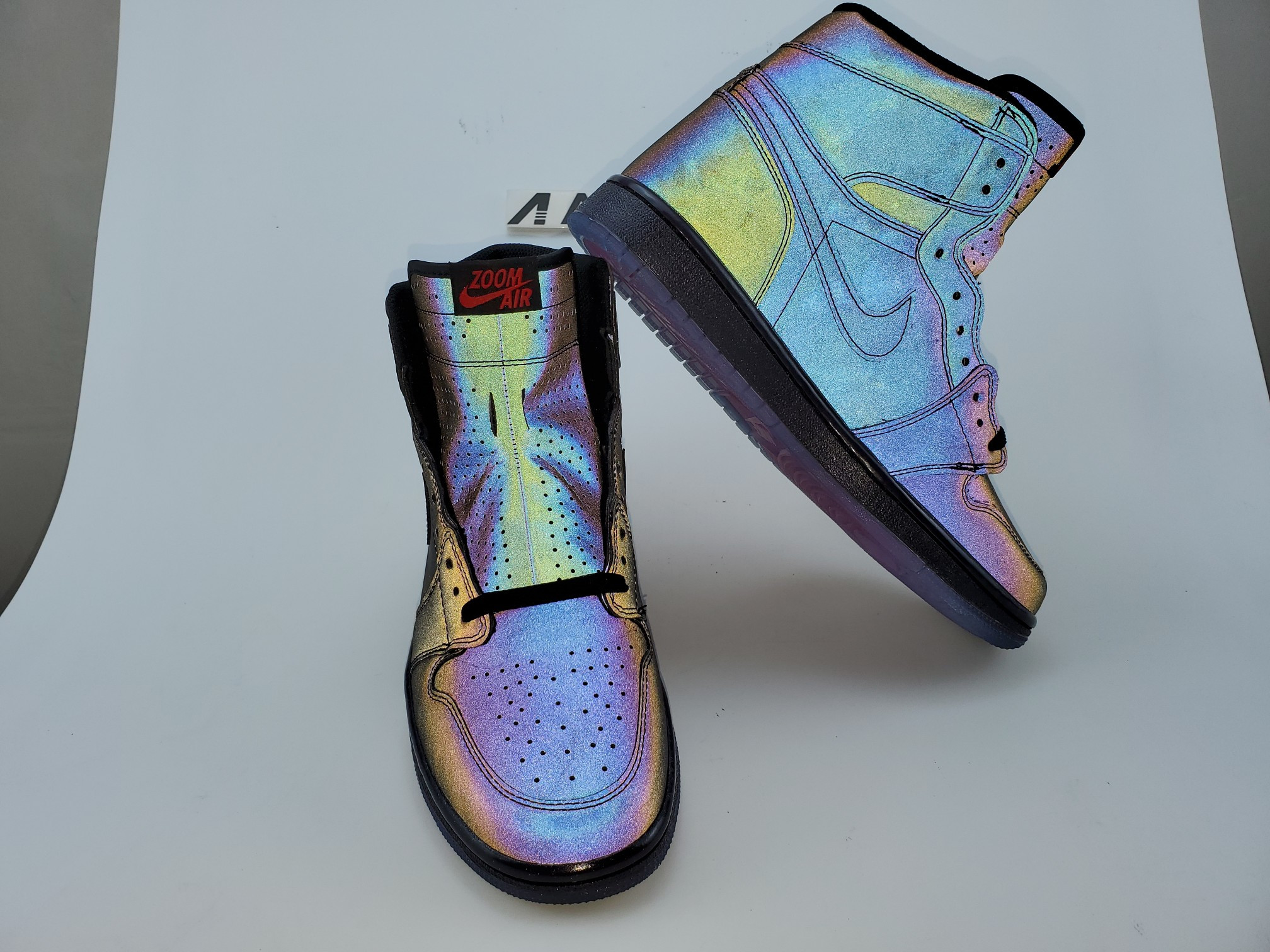 Air Jordan 1 Retro High Zoom Fearless
