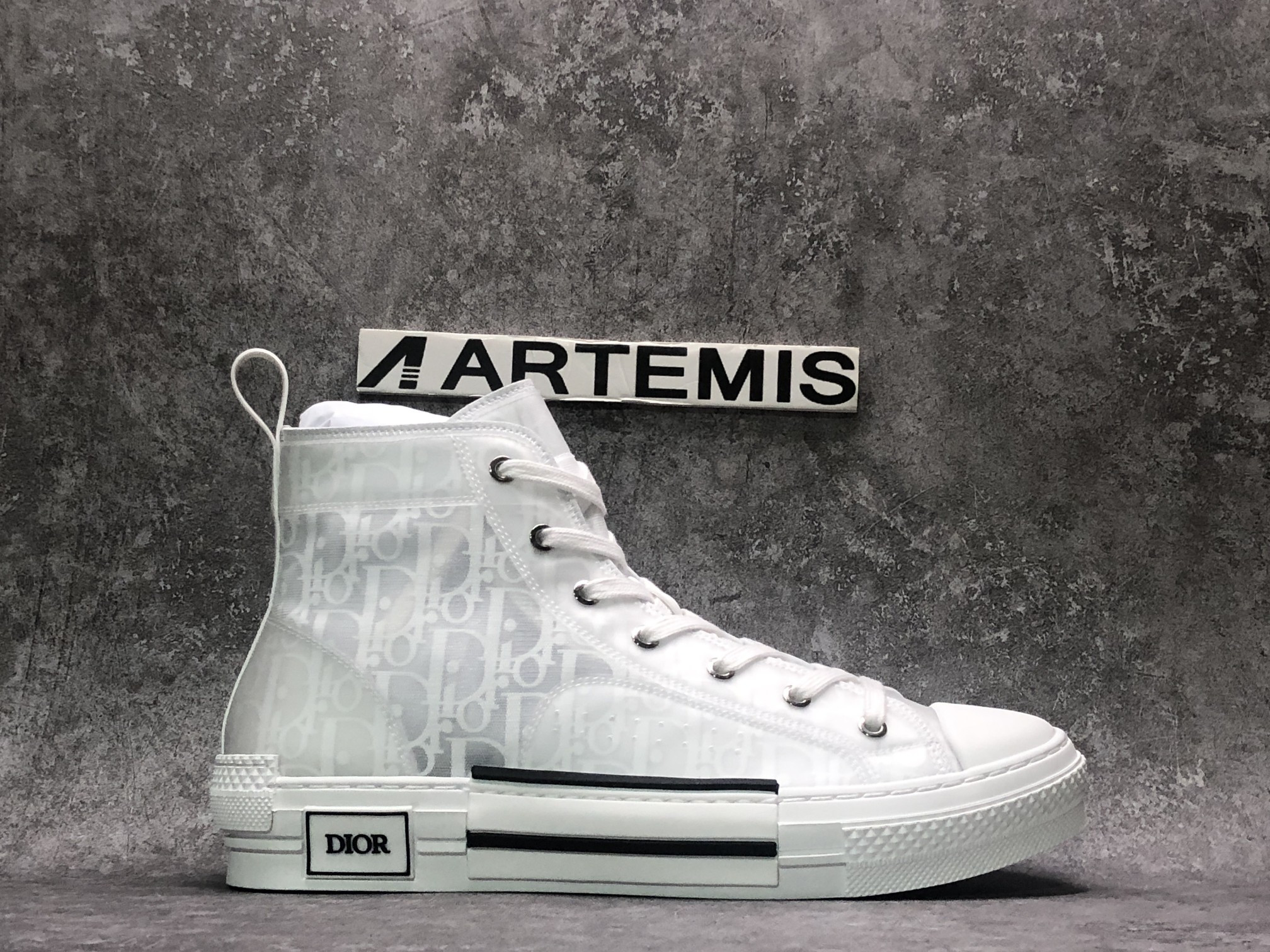 D*or b23 high top oblique