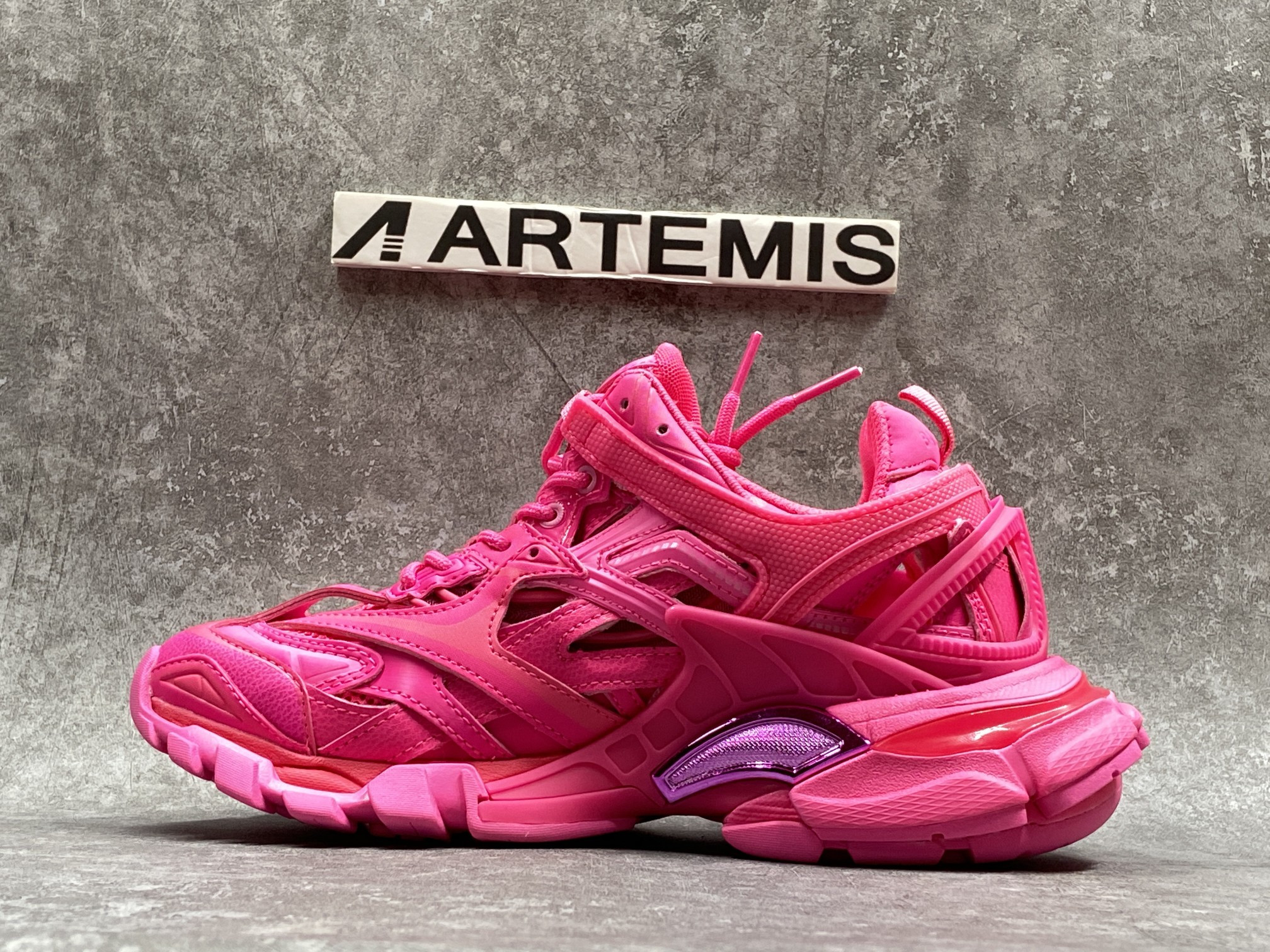 Balenciga Track 5.0 Peach Red