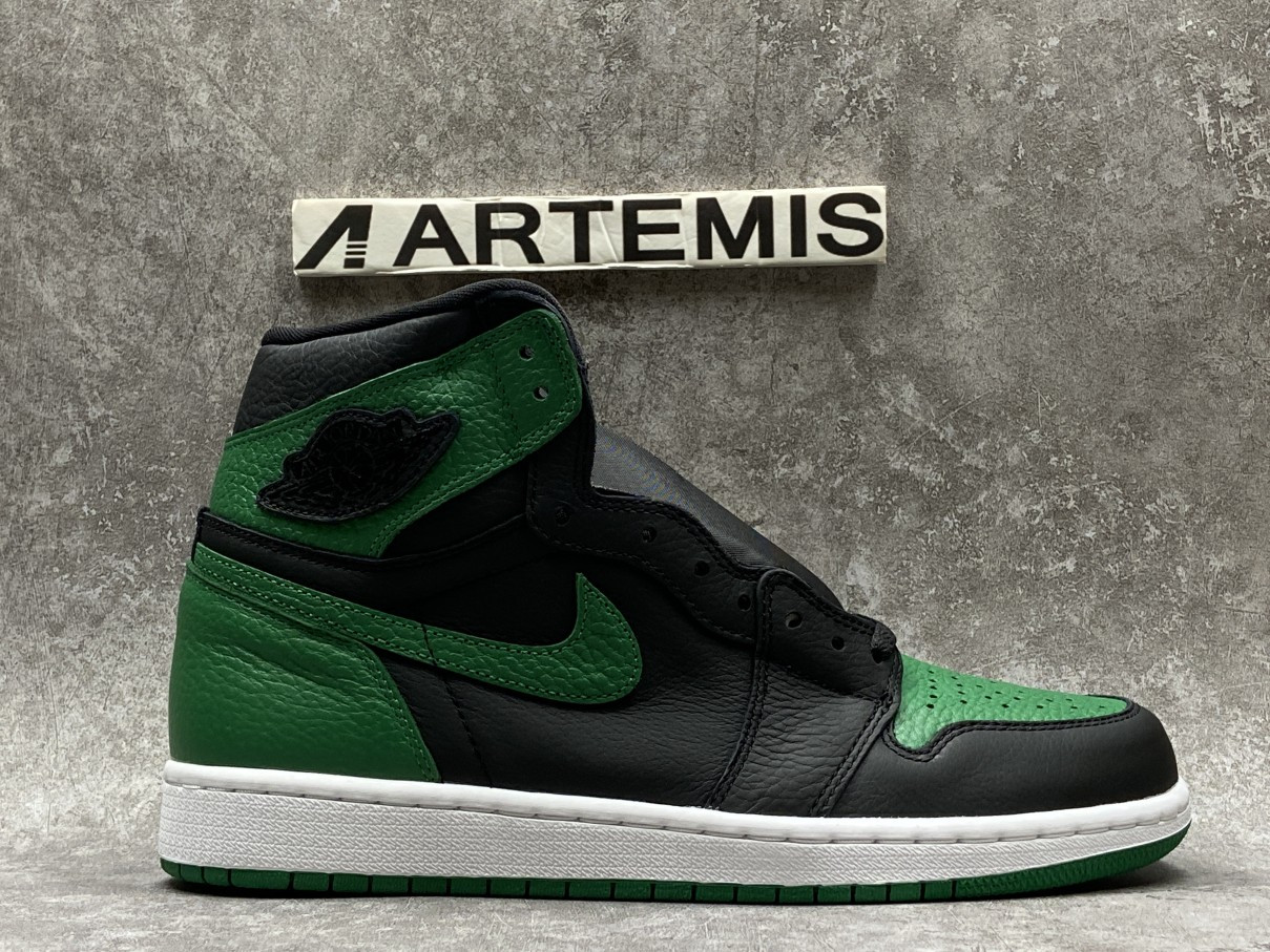 Air Jordan 1 Retro High Pine Green Black